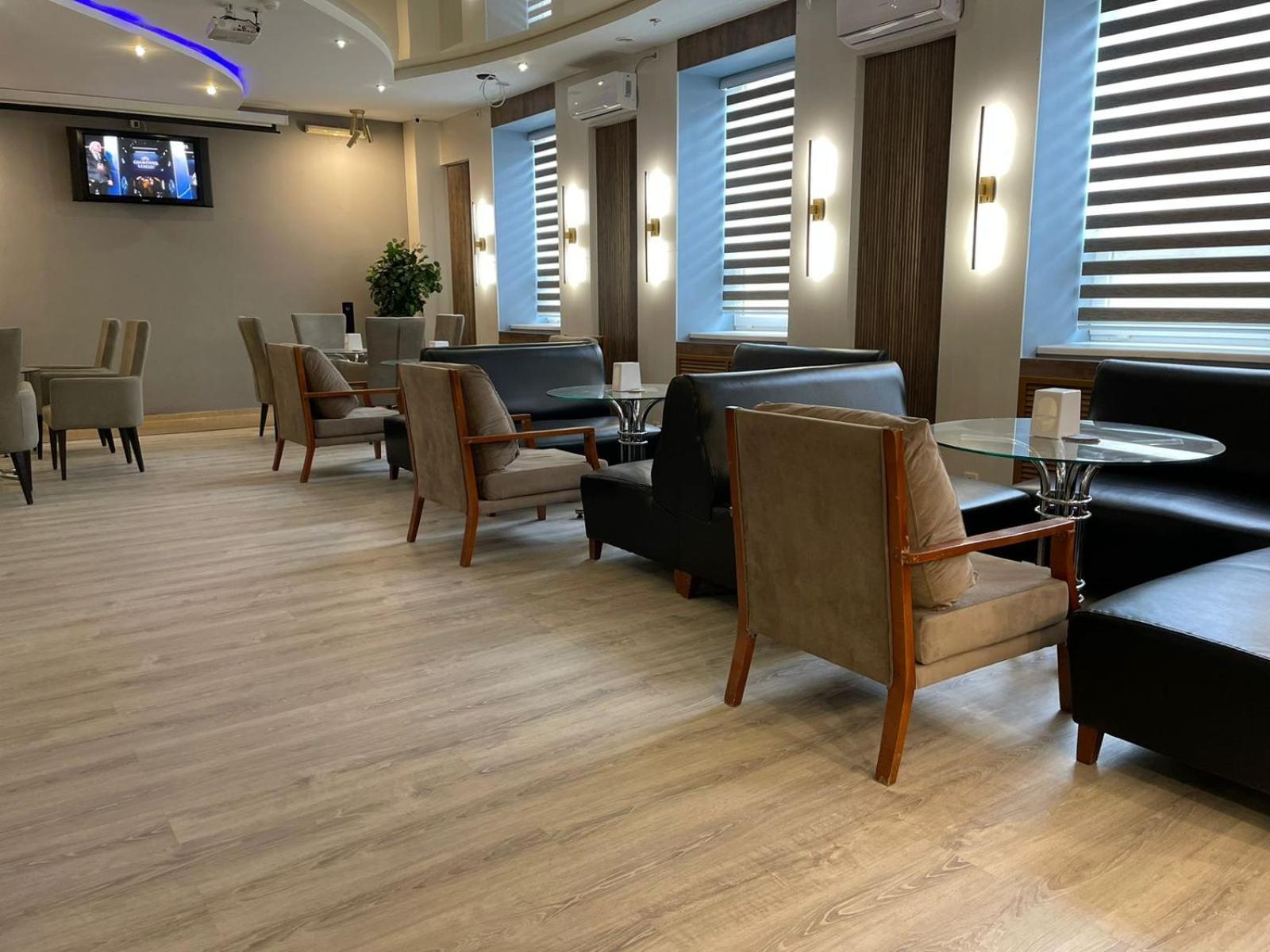 腾格里酒店 阿特劳 外观 照片